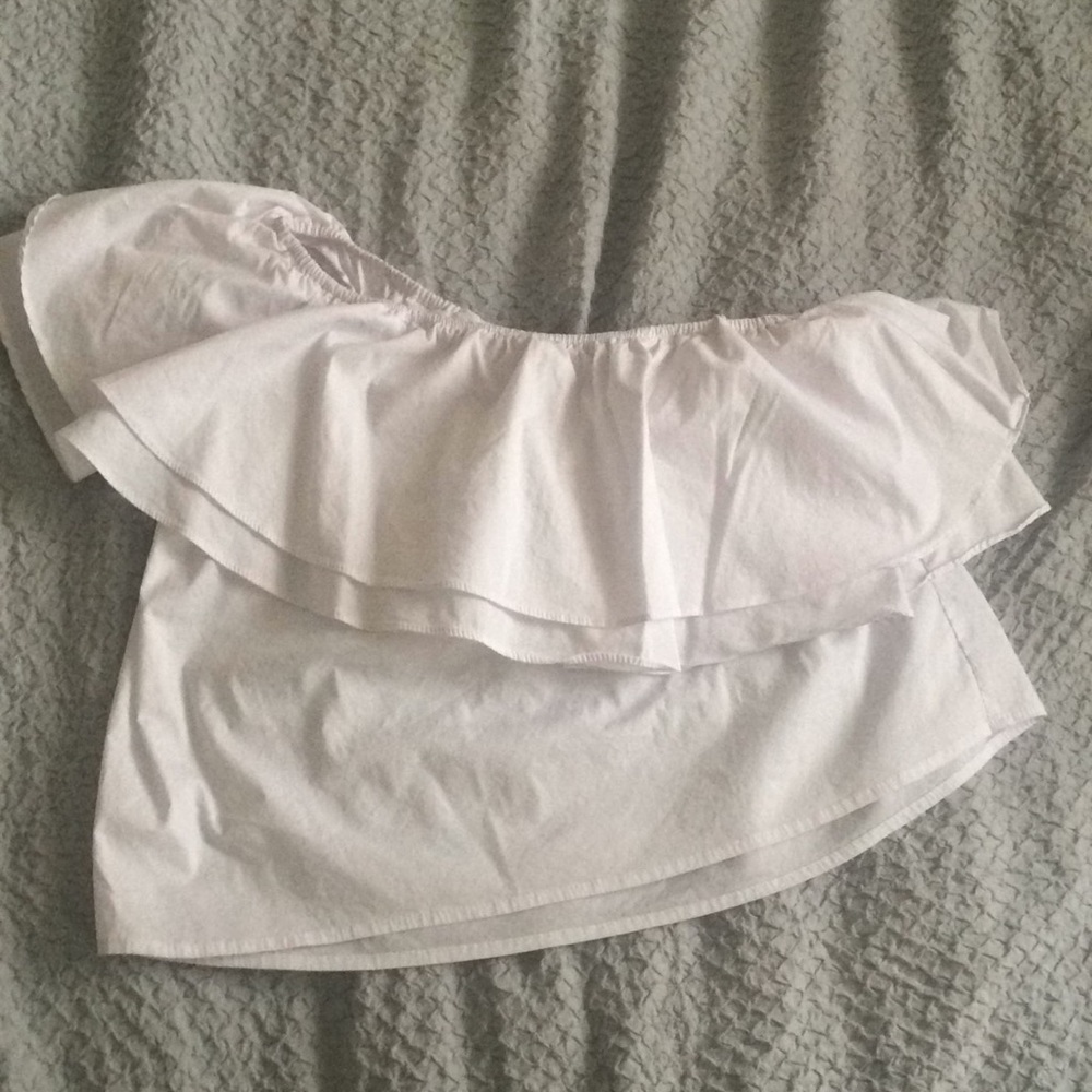 One shoulder white ruffled top